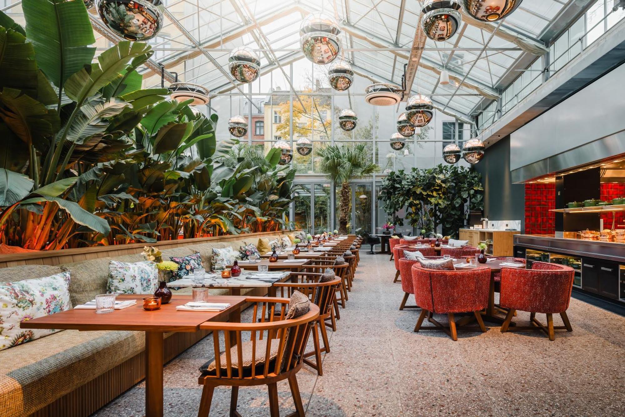 Sly Berlin Hotel Luaran gambar The Greenhouse